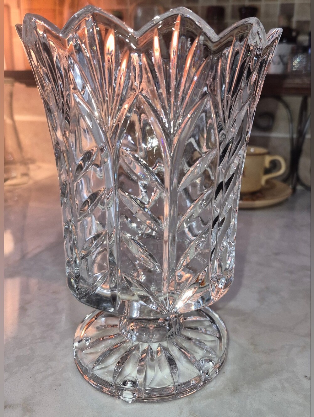 Vintage Fifth Avenue Portico 7.5-Inch Lead Crystal Hurricane Vase/Candle Holder